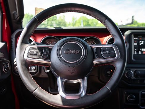 Used 2019 Jeep Wrangler Unlimited Rubicon w/ Steel Bumper Group AWD/4WD image 27