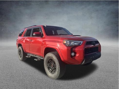 Used 2019 Toyota 4Runner TRD Off-Road Premium AWD/4WD image 2
