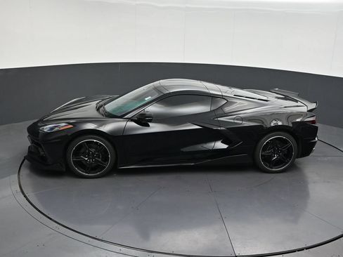 Used 2024 Chevrolet Corvette Stingray Coupe w/ 1LT RWD image 16