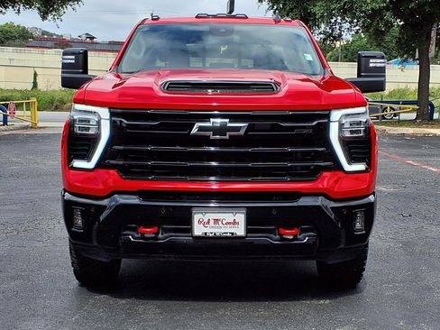 Used 2025 Chevrolet Silverado 2500 LT w/ Trail Boss Package AWD/4WD image 2