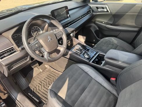 Used 2022 Mitsubishi Outlander SEL Black Edition AWD/4WD image 8