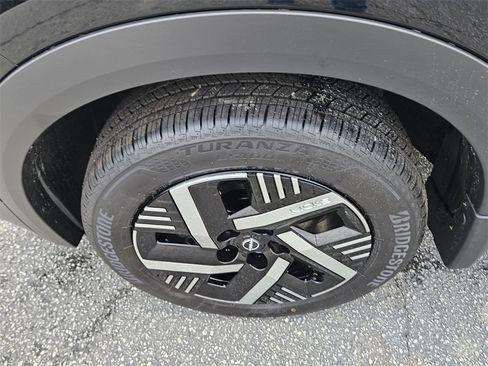 New 2026 Nissan Kicks SV image 17