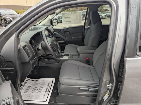 New 2026 Nissan Frontier S image 13