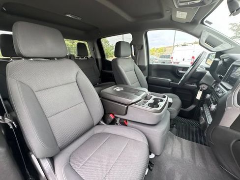 Used 2021 Chevrolet Silverado 1500 Custom Trail Boss AWD/4WD image 18