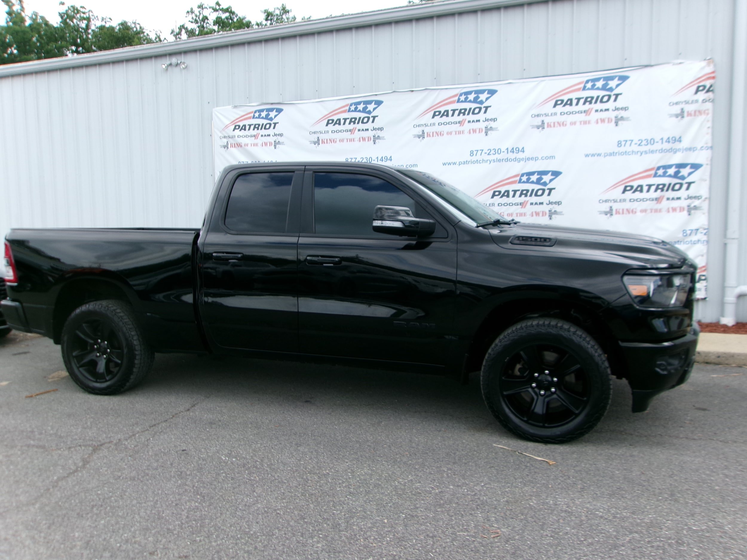 Used 2021 RAM 1500 Big Horn AWD/4WD image 2