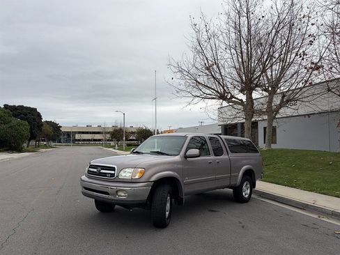 Used 2002 Toyota Tundra Limited image 28