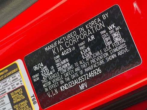 Used 2025 Kia Soul LX w/ LX Technology Package image 27