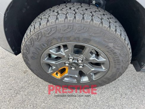 Used 2026 Ford Maverick Tremor AWD/4WD image 12
