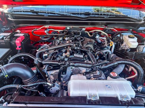 Certified 2025 Toyota Tacoma SR5 image 14