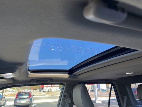 Used 2022 Toyota 4Runner SR5 Premium w/ Moonroof Package image 11