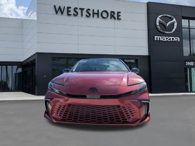 Used 2025 Toyota Camry XSE FWD image 8