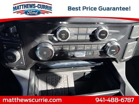 New 2026 Ford F250 Lariat w/ Black Appearance Package image 22