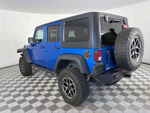 Used 2016 Jeep Wrangler Unlimited Rubicon w/ Connectivity Group AWD/4WD image 5