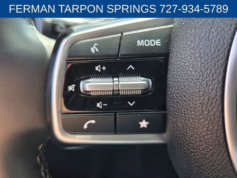 Used 2024 Kia Sorento SX Prestige image 33