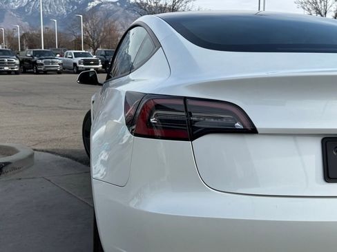 Used 2023 Tesla Model 3 Standard Range image 32