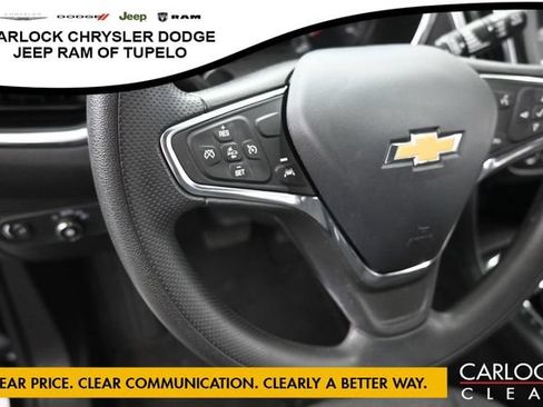 Used 2024 Chevrolet Equinox LT FWD image 16