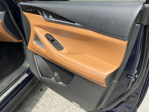 Used 2022 INFINITI QX60 Sensory w/ Vision Package image 4