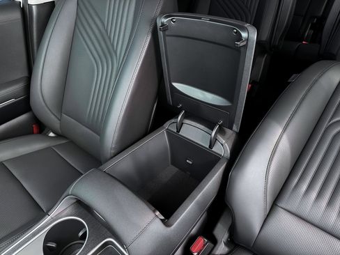 New 2026 Hyundai Palisade SEL Premium FWD image 13