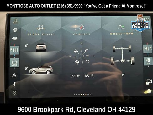 Used 2024 Land Rover Range Rover Evoque Dynamic SE image 25