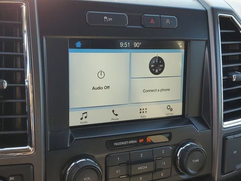 Used 2016 Ford F150 XLT w/ Equipment Group 302A Luxury AWD/4WD image 26