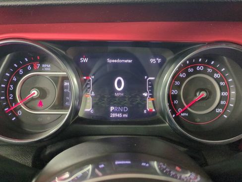 Used 2022 Jeep Wrangler Unlimited Rubicon AWD/4WD image 33