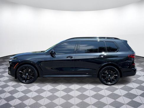 Certified 2024 BMW X7 xDrive40i w/ M Sport Package AWD/4WD image 2
