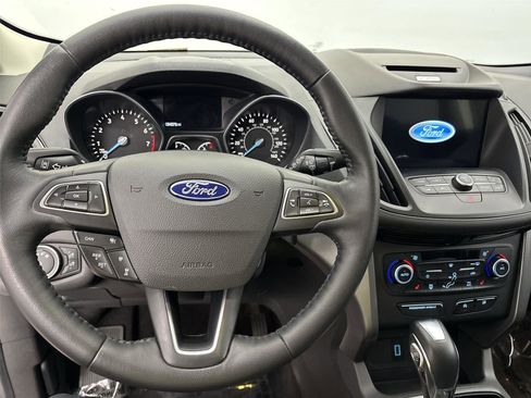 Used 2018 Ford Escape SEL w/ Ford Safe & Smart Package image 22