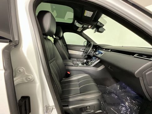 Certified 2023 Land Rover Range Rover Velar R-Dynamic S image 21