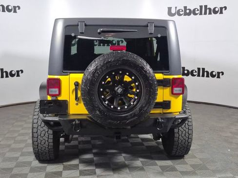 Used 2015 Jeep Wrangler Unlimited Sport w/ Quick Order Package 24S AWD/4WD image 6