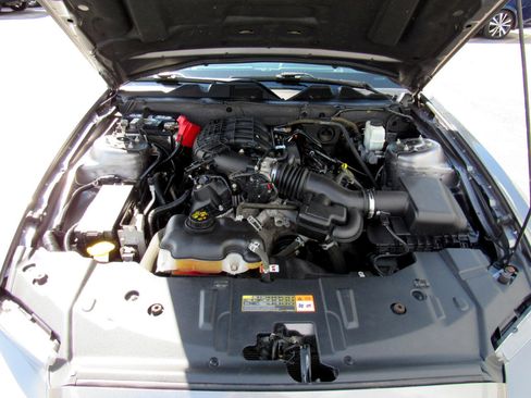 Used 2014 Ford Mustang Coupe image 23