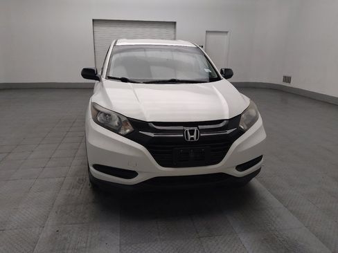 Used 2016 Honda HR-V LX image 14