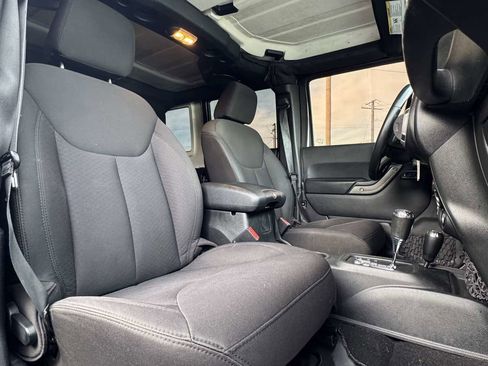 Used 2014 Jeep Wrangler Unlimited Sport w/ Quick Order Package 24S image 24