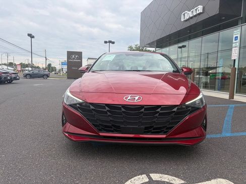 Used 2023 Hyundai Elantra SEL w/ Convenience Package FWD image 15