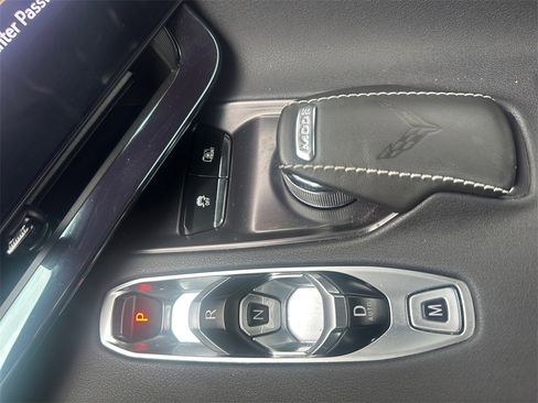 Used 2023 Chevrolet Corvette Stingray Preferred Conv w/ Stealth Interior Trim Package image 32