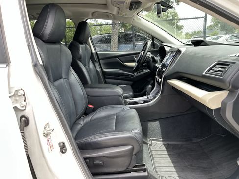Used 2019 Subaru Ascent Limited AWD/4WD image 9