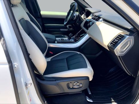 Used 2019 Land Rover Range Rover Sport Autobiography AWD/4WD image 9