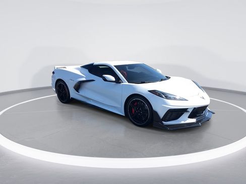 Used 2022 Chevrolet Corvette Stingray w/ Z51 Performance Package image 2