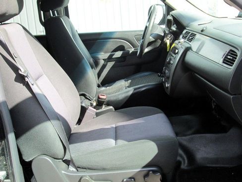 Used 2014 Chevrolet Tahoe 2WD image 10