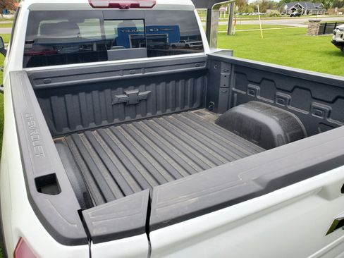 New 2026 Chevrolet Silverado 1500 ZR2 AWD/4WD image 32