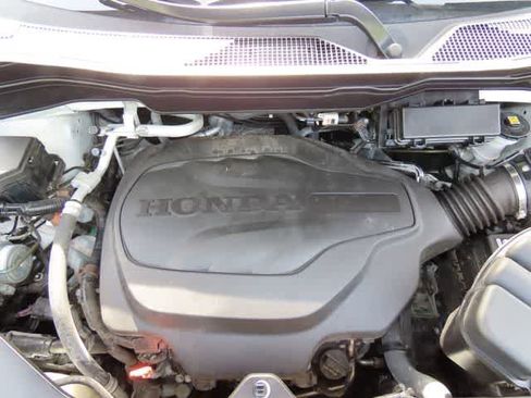 Used 2024 Honda Passport TrailSport image 10
