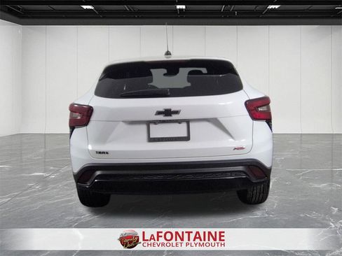 Certified 2024 Chevrolet Trax RS image 7