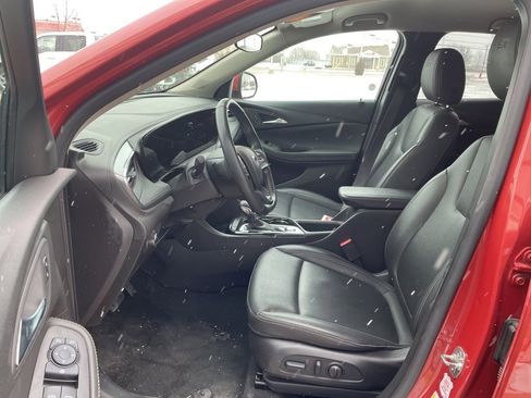 Used 2024 Buick Encore GX Sport Touring w/ Comfort Package image 8
