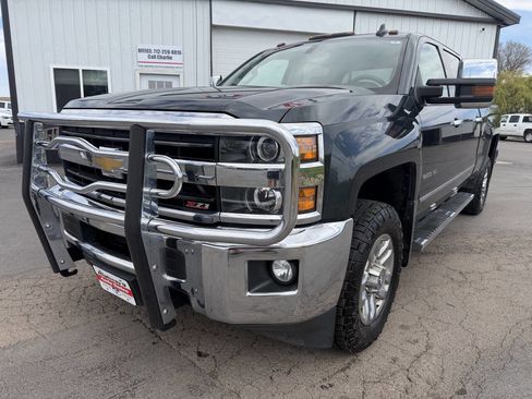 Used 2018 Chevrolet Silverado 2500 LTZ w/ Z71 Package, Off-Road AWD/4WD image 10