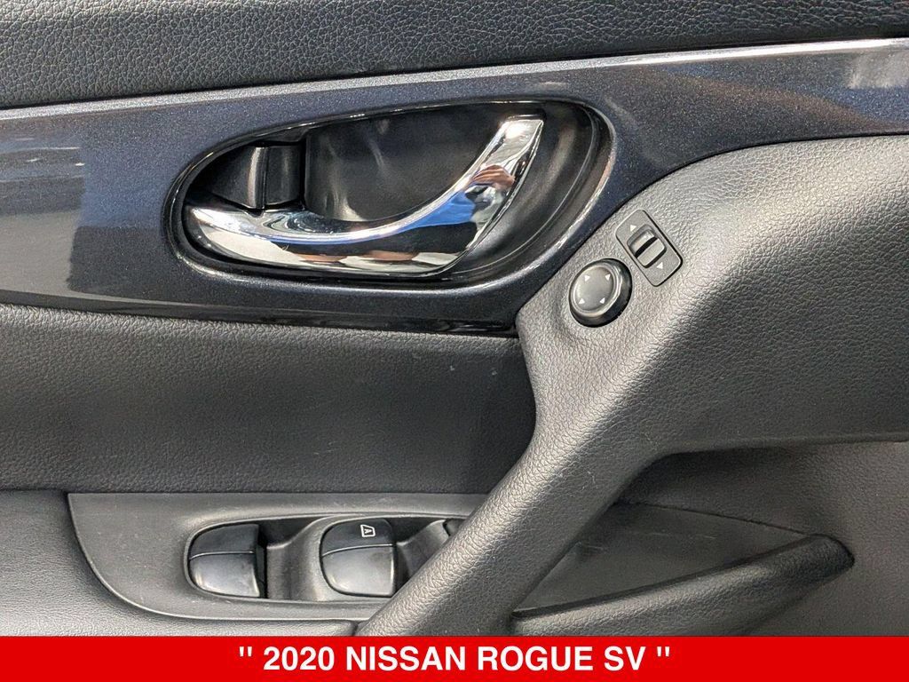 Used 2020 Nissan Rogue SV AWD/4WD image 14