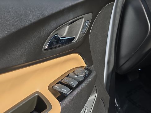 Certified 2024 Chevrolet Equinox Premier FWD image 19