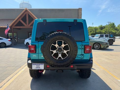 Used 2019 Jeep Wrangler Unlimited Rubicon image 6