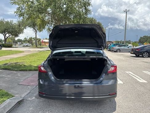 Used 2025 Toyota Camry LE image 18