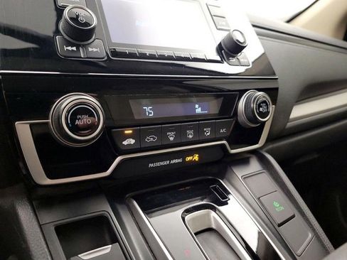 Used 2019 Honda CR-V LX image 6