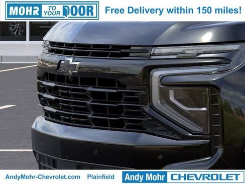 New 2026 Chevrolet Suburban RST image 13