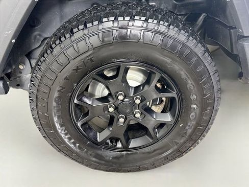 Used 2022 Jeep Wrangler Unlimited Sport image 27